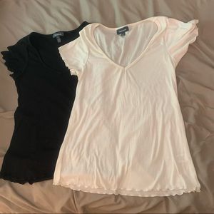 ModCloth ribbed v-neck t-shirts